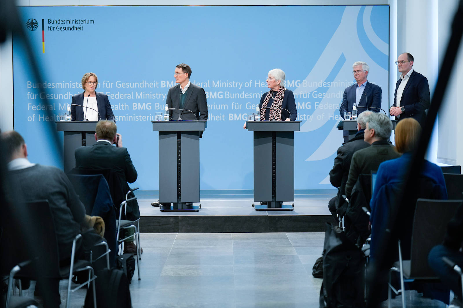 Klinikreform: Länder drohen mit Klage Klinikreform: Länder drohen mit Klage