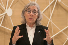 Abda-Präsidentin Gabriele Overwiening im Facebook Livetalk