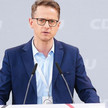 Linnemann bleibt bei 20-Kassen-Idee Carsten Linnemann am Rednerpult bei einer CDU-Veranstaltung