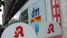 dm apotheke aaneu Wilderer im Apothekerrevier
