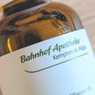 Bahnhof-Apotheke bringt Onko-Pflege Eine Ölflasche der Bahnhof-Apotheke Kempten.