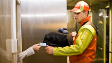 pizzabote joeys Pizzaboten für Apotheker und Hoeneß