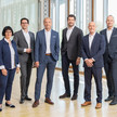 Neuer CEO für Pari Die Pari-Geschäftsführung: Anja Zschernig, Michael Hahn, Dr. Stefan Seemann, Dr. Frank Bredl, Derek Kish, Peter Cabell