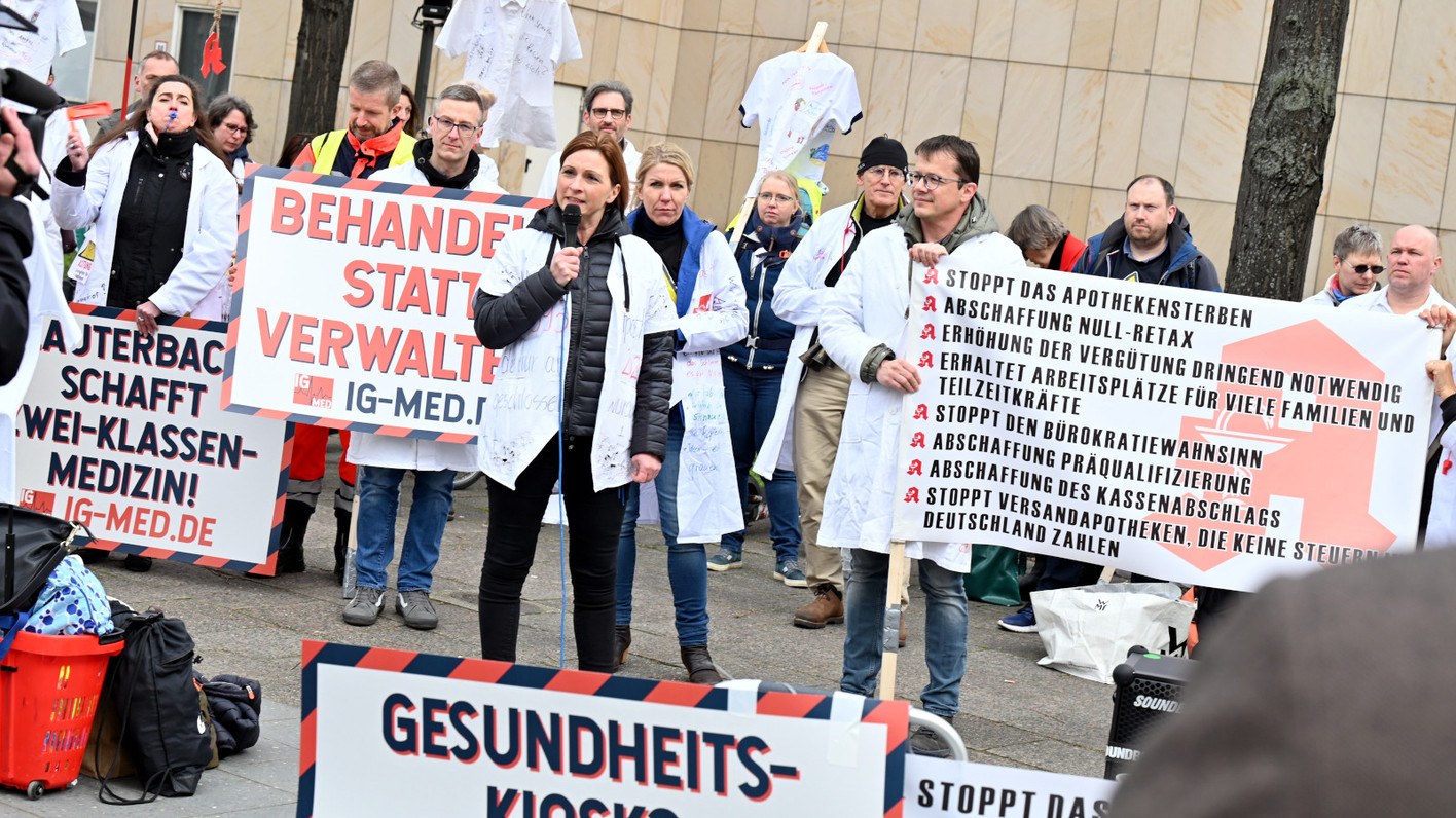 Bilder Von Der Protestaktion | APOTHEKE ADHOC