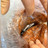 Tabletten zwischen frittiertem Knoblauch Zoll findet Tabletten zwischen Lebensmittelpackungen