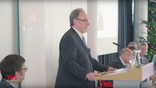 Verdienstmedaille für Apotheker Rudolf Strunk Verdienstmedaille für Apotheker Rudolf Strunk