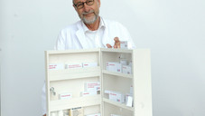 wolf hausapotheke eh Wolf ist ABDA-Ehrenpräsident