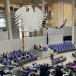 Private Vorsorge: Zuschüsse auch für Selbstständige Symbolbild: Sitzung im Bundestag, 24.2.23