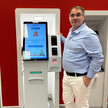 In der Sparkasse: Apothekenterminal rettet Versorgung In der Sparkasse: Apothekenterminal rettet Versorgung