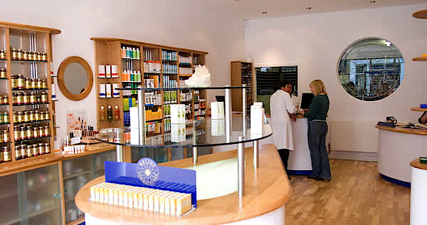 Londons Vorzeigeapotheken Apotheke Adhoc