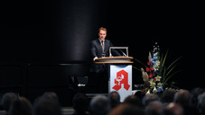 dat12 bahr1 Minister im Wahlkampf