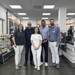 SPD-Abgeordneter: „Kein Freund des Versandhandels“ Gruppenfoto in der Apotheke Glückauf: Cathrin Benninghoven, Dr. Hamid Eslambolchi, Tugce Ülker, Serdar Yüksel, Ramin Eslambolchi